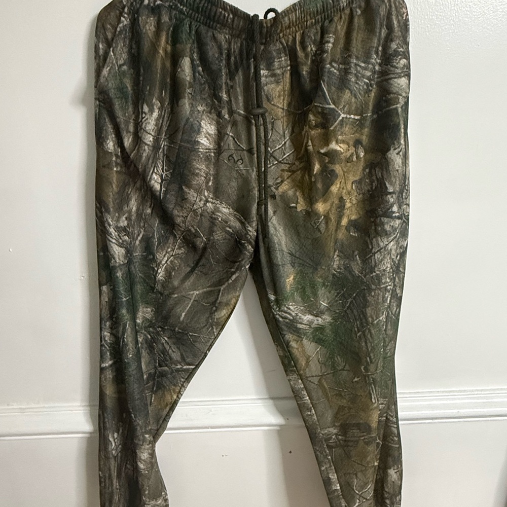 Camouflage Men's Pants/shirt set